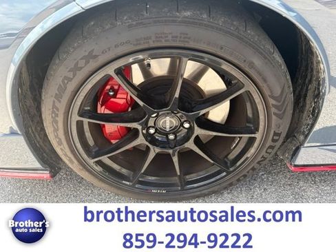 Used 2024 Nissan Z NISMO w/ Floor Mat Package RWD image 10