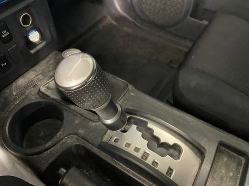 Used 2007 Toyota FJ Cruiser 4WD image 9