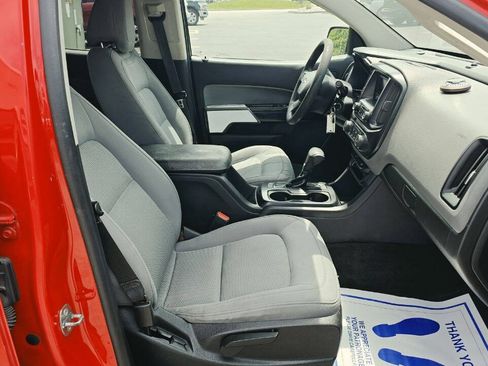 Used 2017 Chevrolet Colorado W/T RWD image 13
