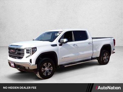 Used 2022 GMC Sierra 1500 SLT AWD/4WD image 1