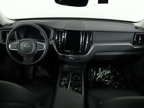 Certified 2025 Volvo XC60 T8 Core w/ Protection Package Premier AWD/4WD image 7