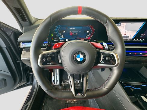 Used 2025 BMW M5 Touring AWD/4WD image 10