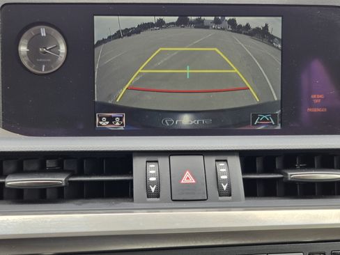 Used 2020 Lexus ES 300h w/ Premium Package FWD image 14