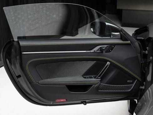 Used 2024 Porsche 911 GT3 RS RWD image 26