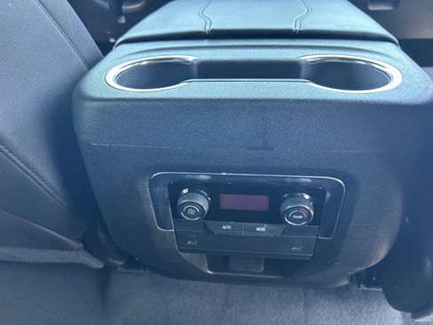 Certified 2025 Chevrolet Tahoe LT AWD/4WD image 15
