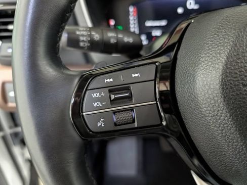 Used 2023 Honda Pilot Elite image 20