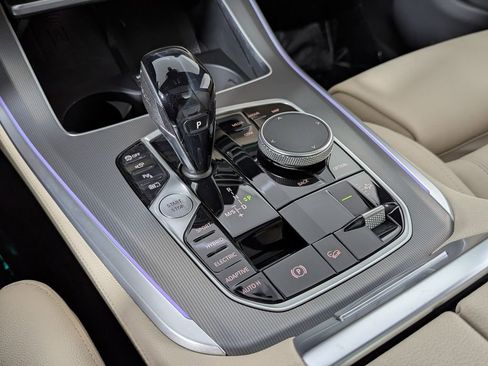 Used 2021 BMW X5 xDrive45e w/ Premium Package image 39