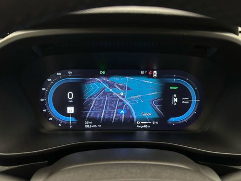 Used 2023 Volvo C40 P8 Recharge Plus image 27