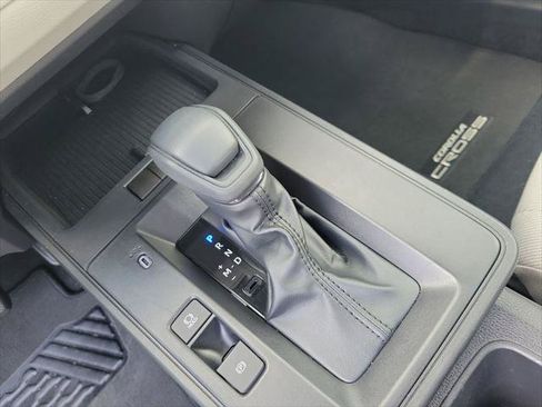 Certified 2026 Toyota Corolla Cross L FWD image 30