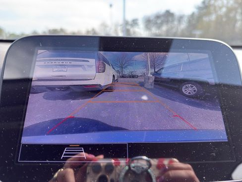 Used 2024 Chevrolet Malibu LT image 23