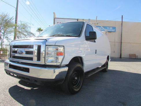 Used 2012 Ford E-250 and Econoline 250 w/ PWR Group image 20