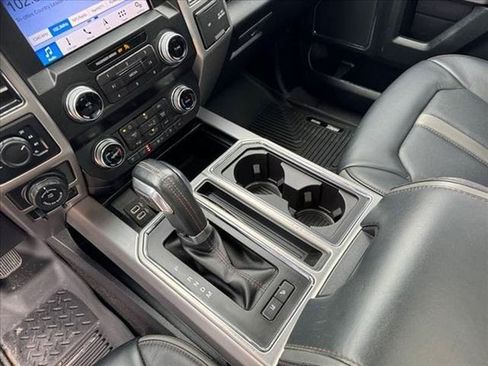 Used 2019 Ford F150 Platinum w/ Equipment Group 701A Luxury AWD/4WD image 15