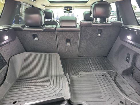 Used 2023 Land Rover Range Rover SE image 19