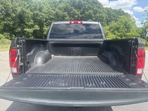 Used 2016 RAM 1500 Express AWD/4WD image 22