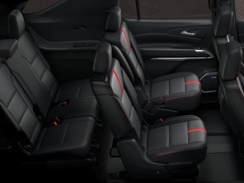 New 2026 Chevrolet Traverse RS w/ LPO, Floor Liner Package FWD image 11