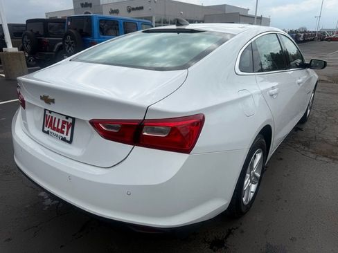 Used 2024 Chevrolet Malibu LS image 3