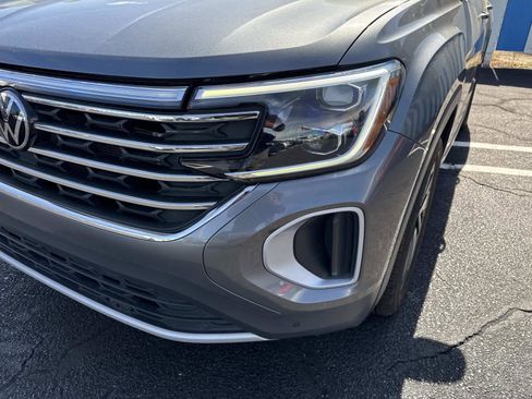 Used 2024 Volkswagen Atlas SE image 9