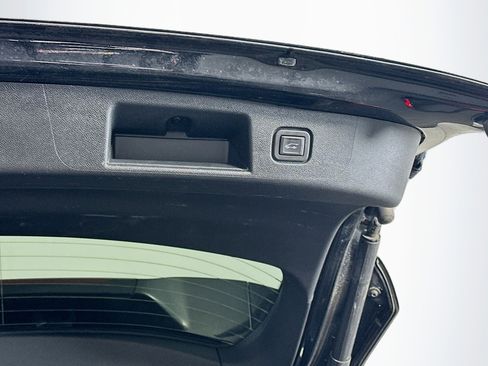 Used 2024 Chevrolet Blazer EV LT image 32