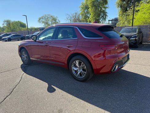 Used 2022 Genesis GV70 2.5T image 7