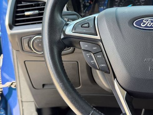 Used 2024 Ford Edge SEL AWD/4WD image 10