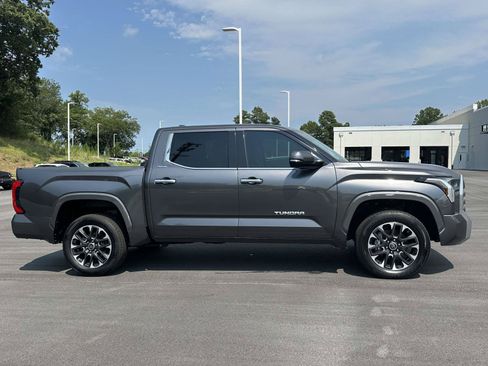 Used 2023 Toyota Tundra Limited w/ Power Package AWD/4WD image 27
