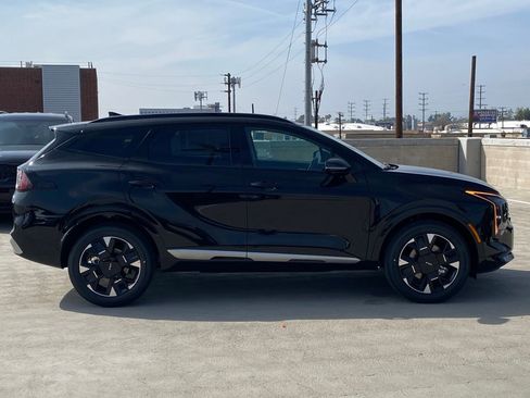 New 2026 Kia Sportage SX Prestige AWD/4WD image 2