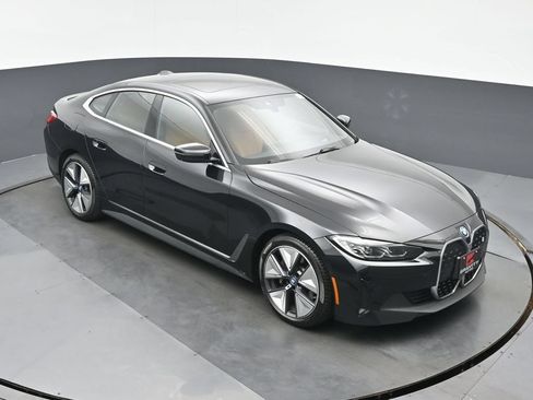 Used 2024 BMW i4 xDrive40i w/ Premium Package AWD/4WD image 34