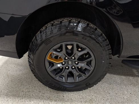 Used 2025 Ford Expedition Tremor AWD/4WD image 13