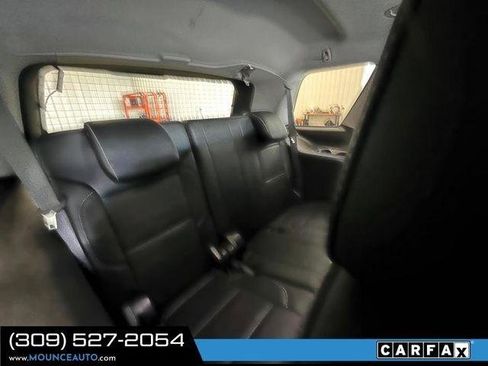 Used 2019 Chevrolet Tahoe LT w/ LT Signature Package AWD/4WD image 9