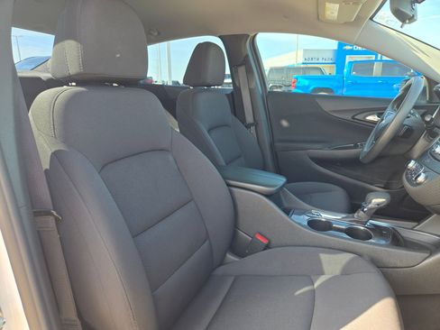 Used 2023 Chevrolet Malibu LT FWD image 26