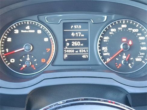 Used 2018 Audi Q3 2.0T Premium w/ Convenience Package image 17