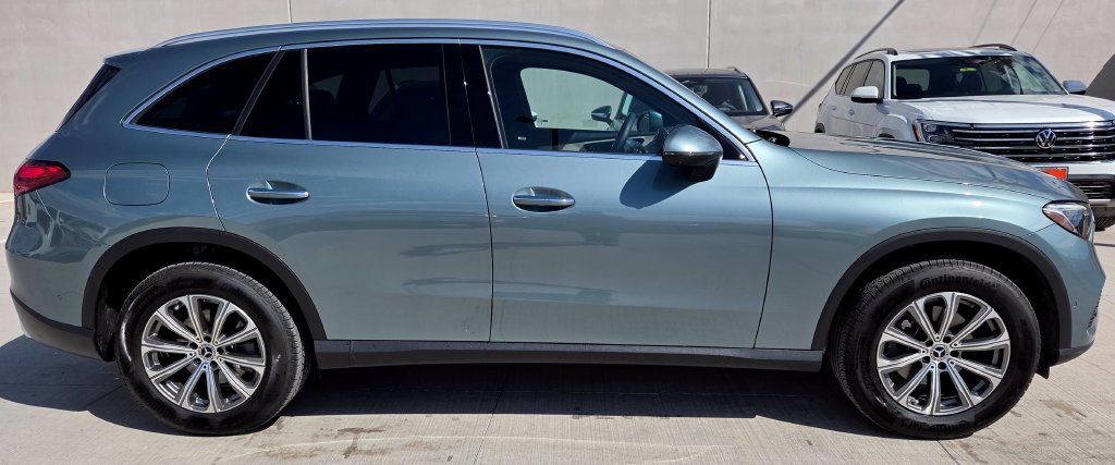 Used 2026 Mercedes-Benz GLC 300 image 5