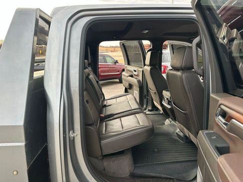 Used 2024 GMC Sierra 2500 Denali w/ Denali Reserve Package image 15