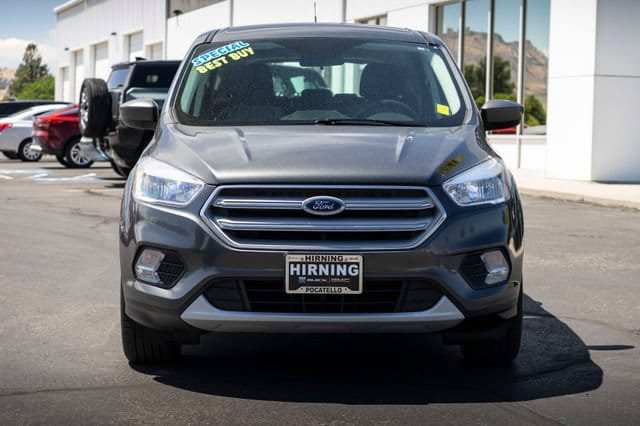 Used 2019 Ford Escape SE FWD image 2