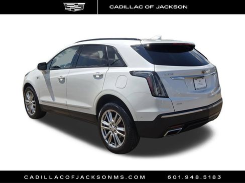 Certified 2025 Cadillac XT5 Sportv w/ Technology Package AWD/4WD image 26