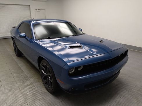 Used 2020 Dodge Challenger SXT w/ Blacktop Package RWD image 13