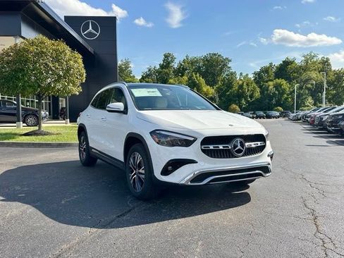 New 2026 Mercedes-Benz GLA 250 4MATIC image 1