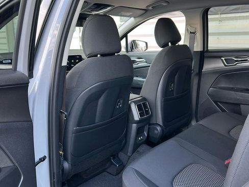 New 2026 Kia Sportage S image 13