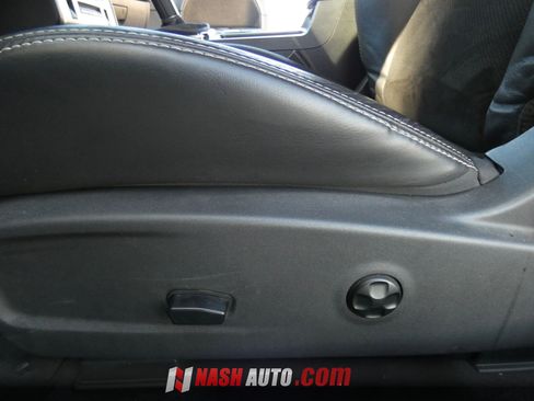 Used 2014 Dodge Challenger R/T RWD image 44
