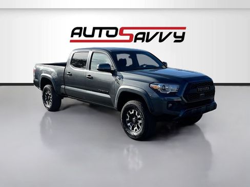 Used 2020 Toyota Tacoma TRD Off-Road w/ Technology Package AWD/4WD image 1