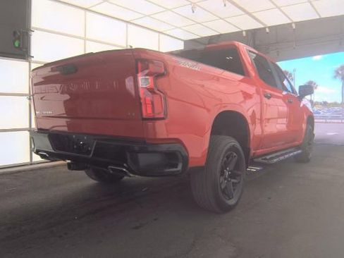 Used 2019 Chevrolet Silverado 1500 LT Trail Boss AWD/4WD image 3