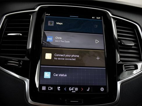 Certified 2025 Volvo XC90 T8 Plus image 27