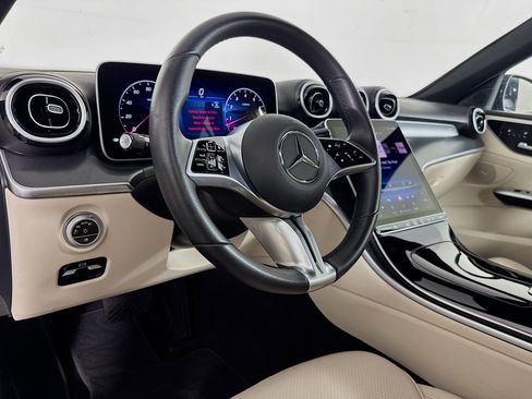 Used 2025 Mercedes-Benz C 300 Sedan image 20