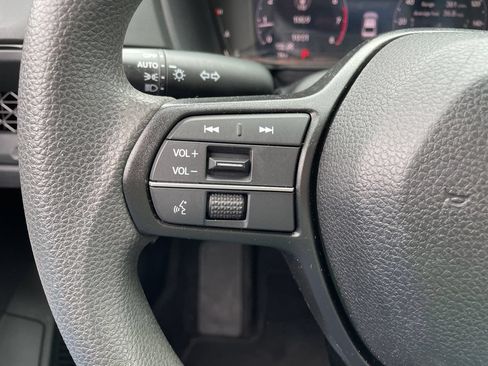 Used 2023 Honda Accord LX image 24