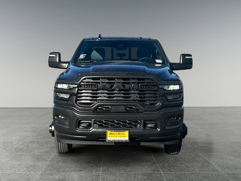 New 2026 RAM 3500 Tradesman image 8