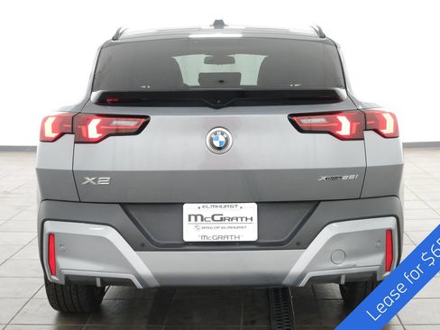 Used 2025 BMW X2 xDrive28i w/ Technology Package AWD/4WD image 4