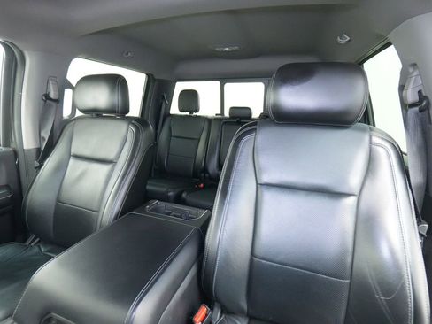 Used 2017 Ford F150 Lariat w/ Equipment Group 502A Luxury image 16