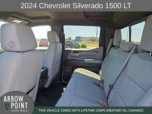 Used 2024 Chevrolet Silverado 1500 LT w/ Z71 Off-Road Package AWD/4WD image 18
