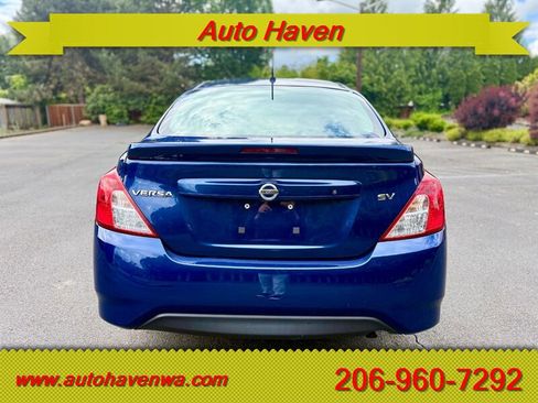 Used 2018 Nissan Versa SV FWD image 6