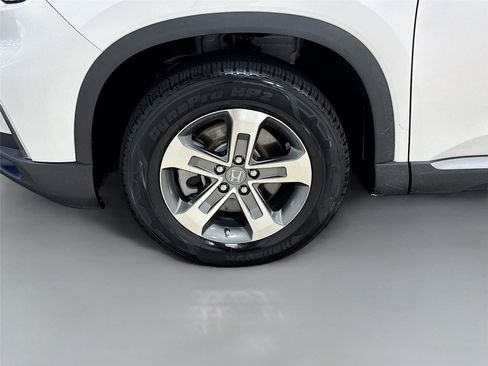 Used 2024 Honda Pilot EX-L image 30